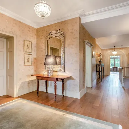 8 Bed In West Oc-g33289 * Gilling