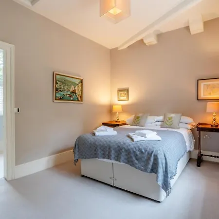 8 Bed In West Oc-g33289 Semesterbostad