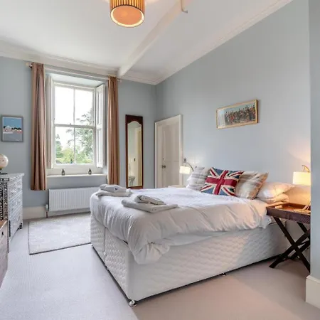 8 Bed In West Oc-g33289 Semesterbostad