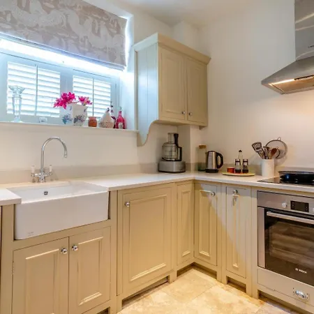 8 Bed In West Oc-g33289 Semesterbostad *